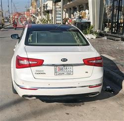 كيا كادينزا